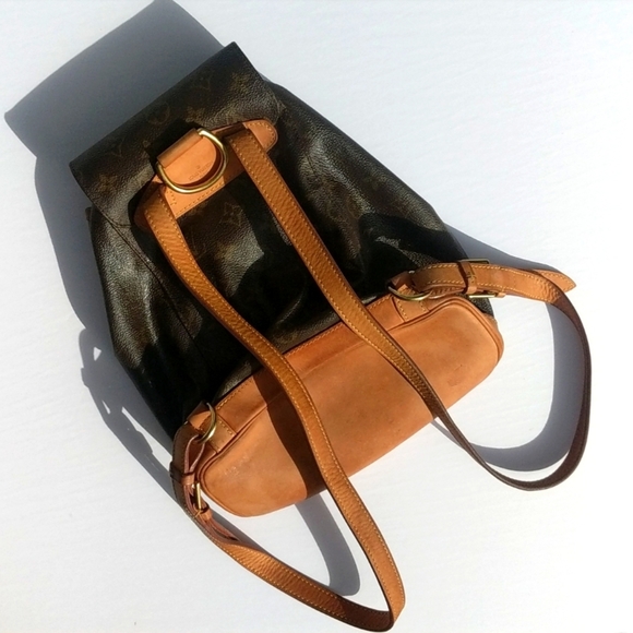 Louis Vuitton Monogram Montsouris MM Backpack - Picture 16 of 16